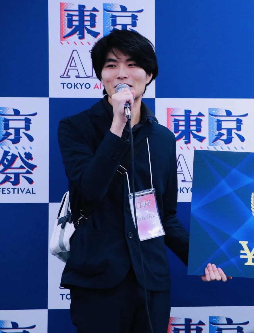 Takaya Suetake presenting at Tokyo AI Festival